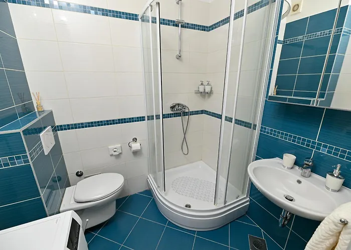 Comfort With Parking & View